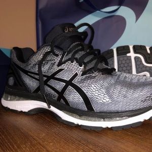 ASICS Gel Nimbus 20 - Men’s 11 - NWT